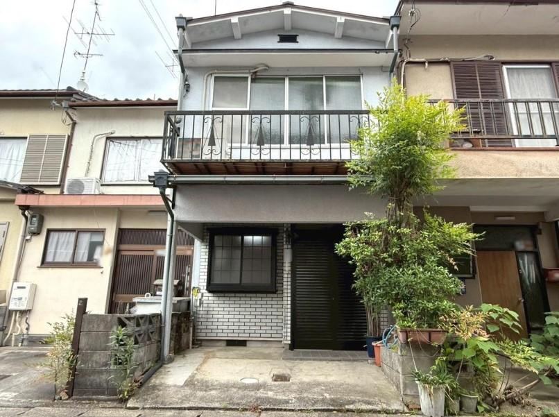 Convenient 5K House Near Uzumasa Station - Photo 1