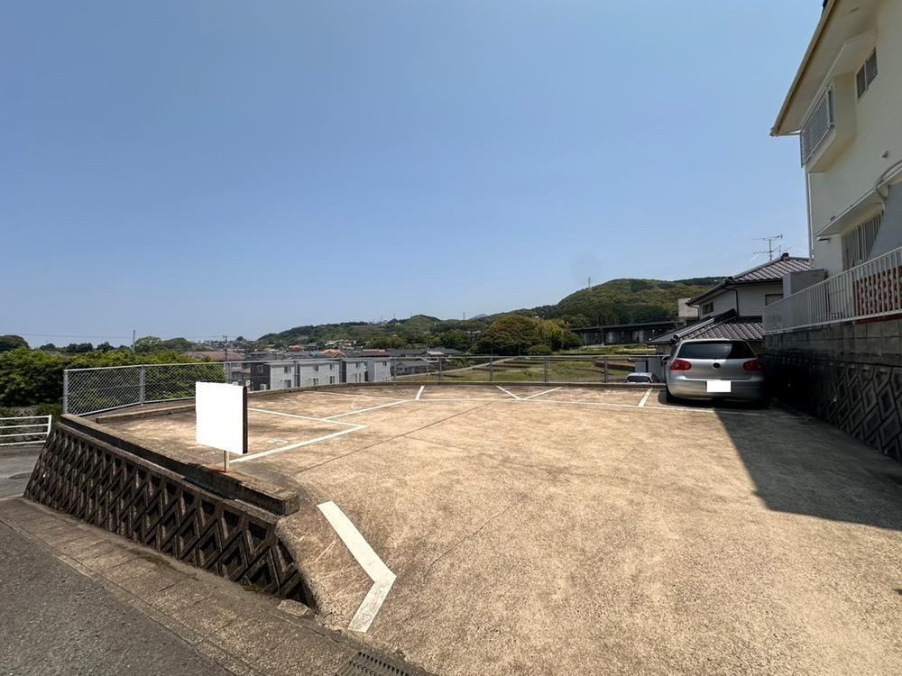 171 m² land in Omura, Nagasaki - Photo 1