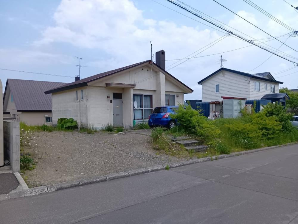 Wide Plot of Land in Kitahiroshima - Photo 1