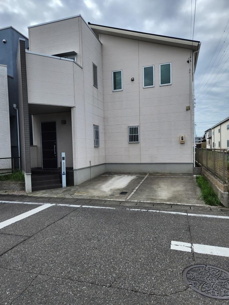Renovated 5LDK House in Midori - Photo 1