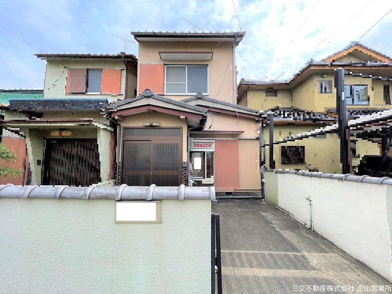 Versatile 4DK Home Near Inanaga Station - Photo 1