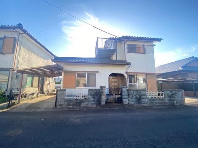 Conveniently Located 4DK Home Near Schools and Parks - Photo 1