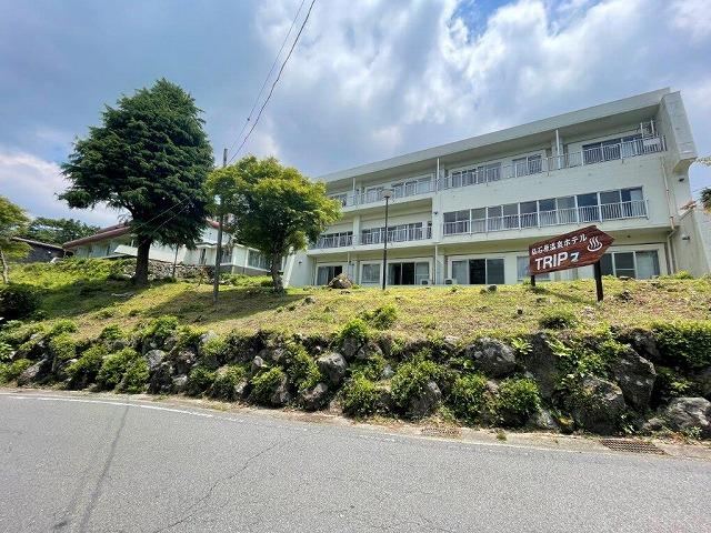 Spacious One-Room House in Sengokuhara - Photo 1