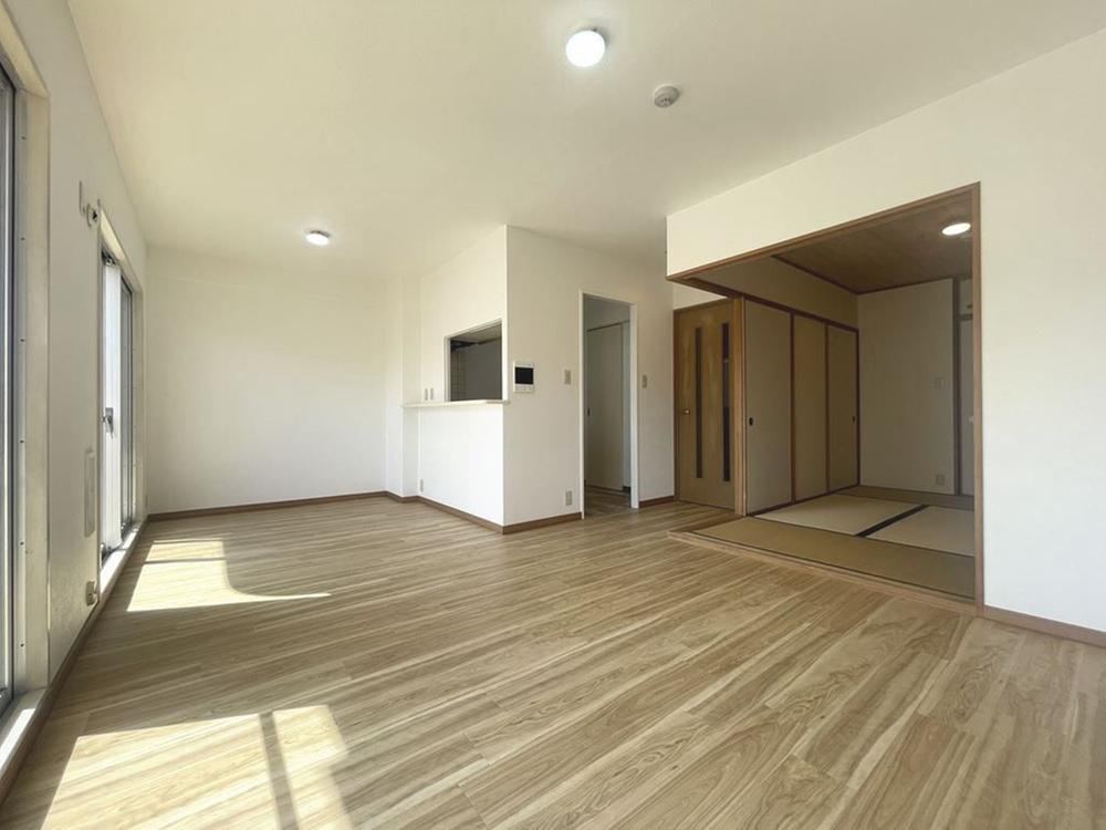 3LDK apartment in Osakasayama, Osaka - Photo 1