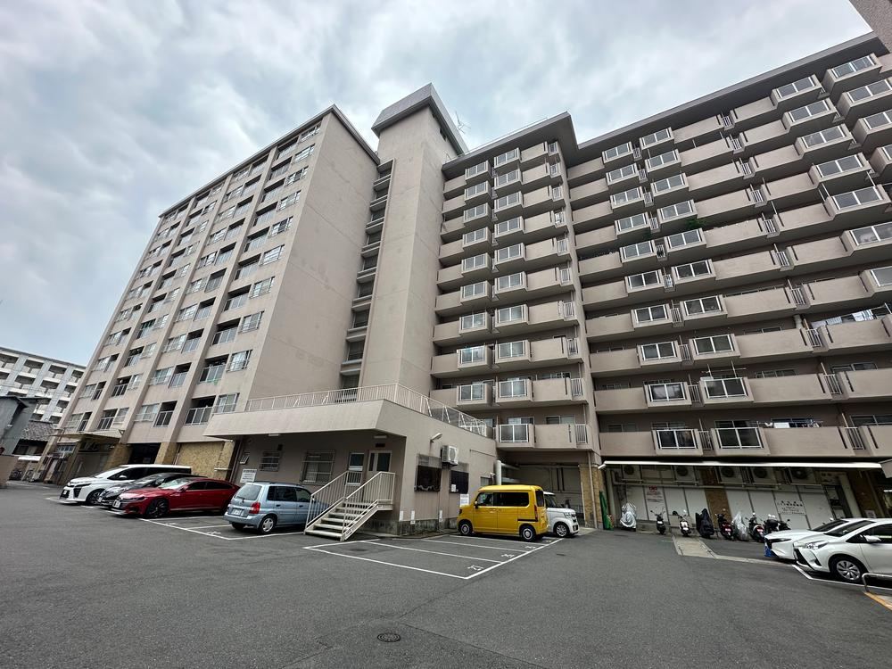 3LDK apartment in Kamigyo Ward, Kyoto - Photo 1