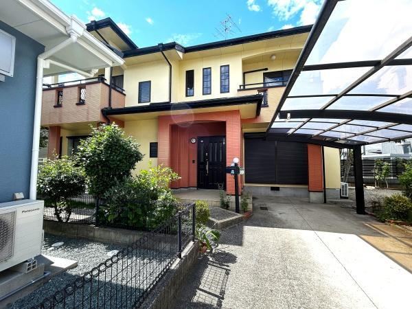 Family-Friendly 4LDK Home in Nagamine Nishi 2 - Photo 1