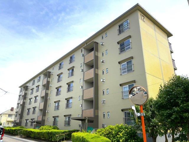 3DK apartment in Hanamigawa Ward, Chiba - Photo 1