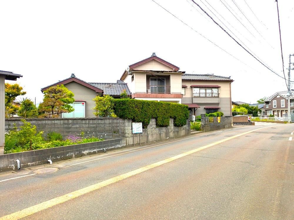 Spacious Land Near Satsukino Station - Photo 1