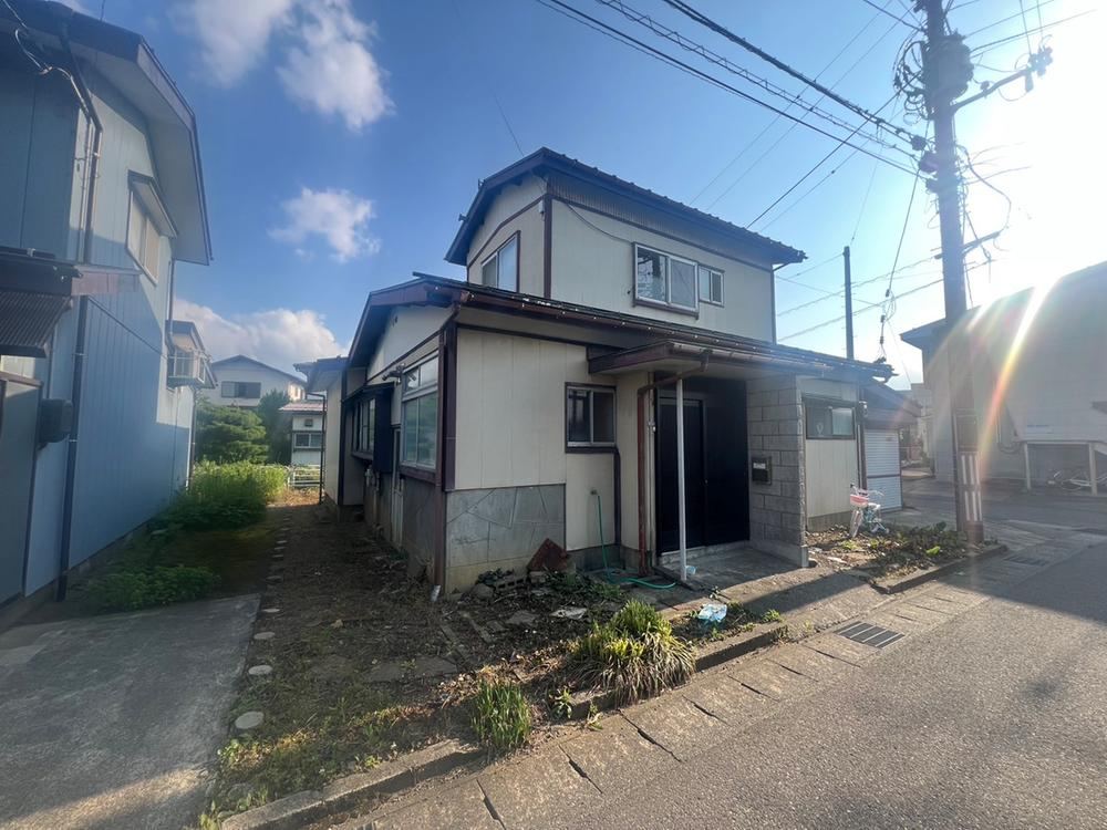 Charming 5DK Home in Kamojima, Joetsu - Photo 1