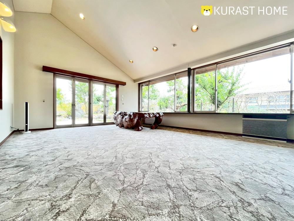 Scenic 5LDK House with Large Garden in Nishikyo, Kyoto - Photo 1
