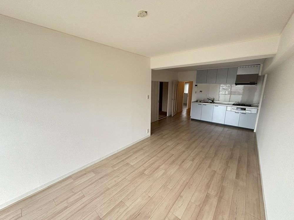 3LDK apartment in Osakasayama, Osaka - Photo 1