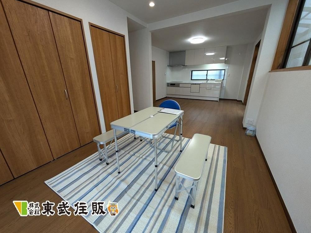 Spacious 5LDK House Near Higashi-Shinkawa Station - Photo 1