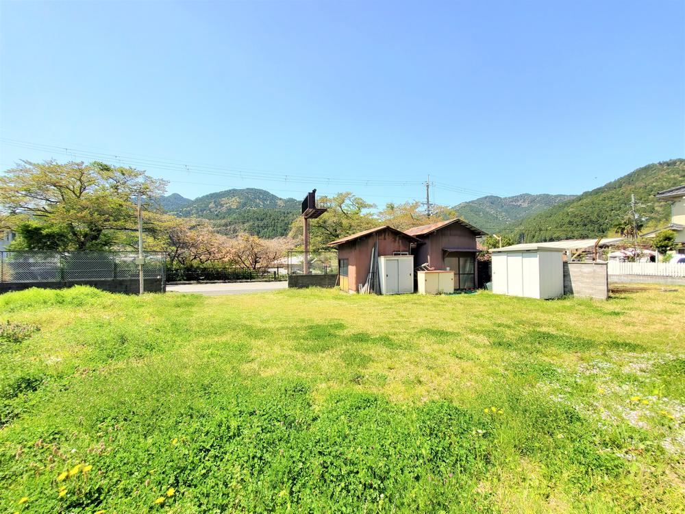 370 m² land in Sakyo Ward, Kyoto - Photo 1