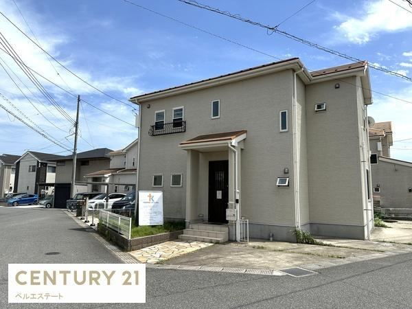 Modern 4LDK House in Kisarazu with Convenient Access - Photo 1