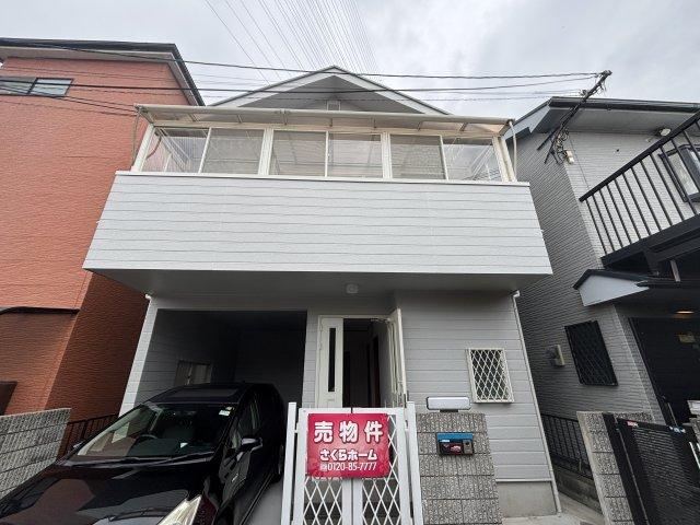 3LDK House Near Oizumi Ryokuchi Park - Photo 1