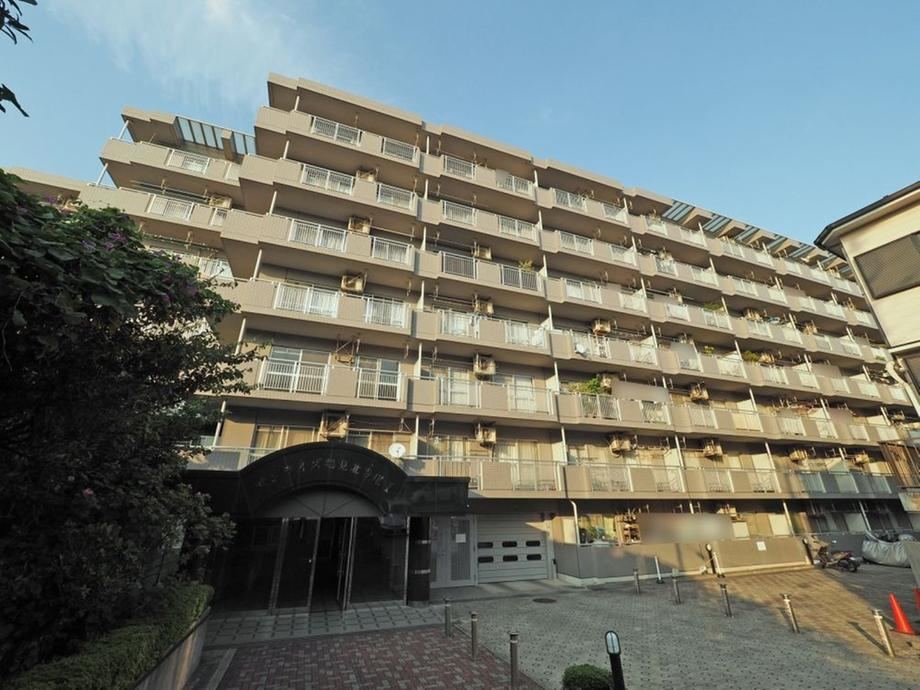 Recently Renovated Apartment in Shishigatani, Yokohama - Photo 1