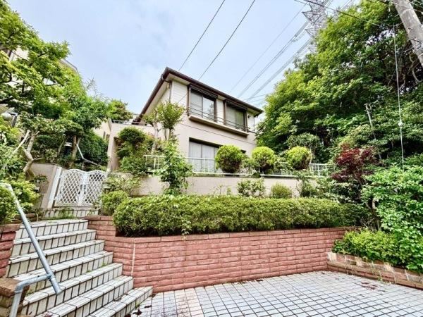 Spacious 5LDK House in Funabashi - Photo 1