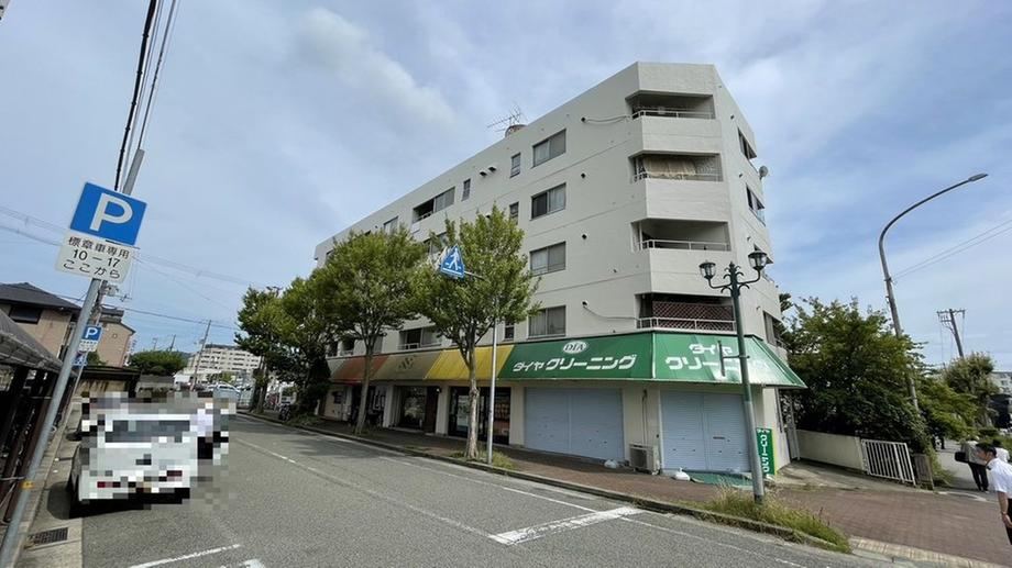 2LDK apartment in Kita Ward, Kobe, Hyogo - Photo 1