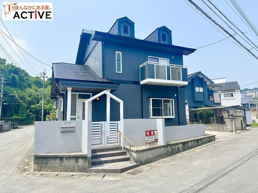 Bright 3LDK Home with Garden in Iizuka - Photo 1