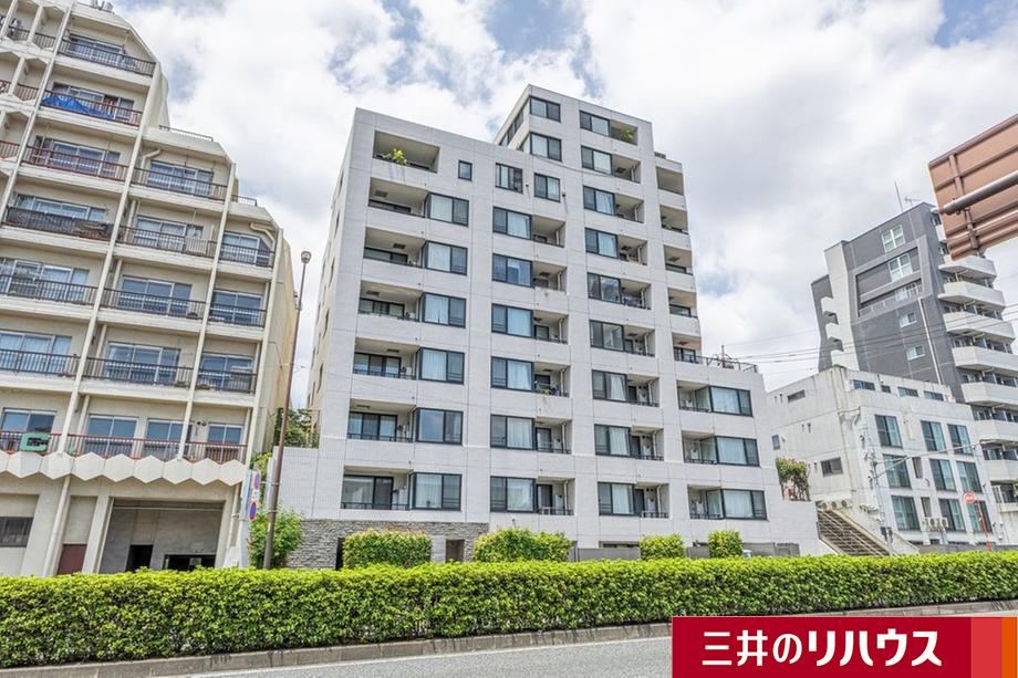 Charming 1LDK Apartment in Kitakoji - Photo 1