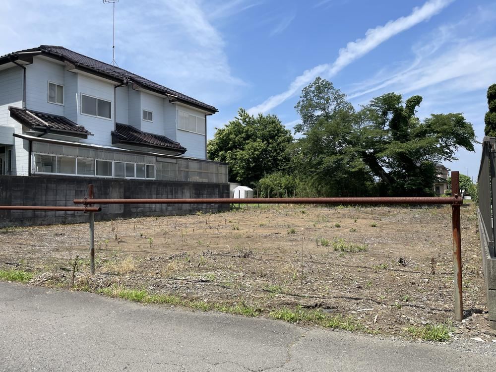 Spacious Land in Godai with Easy Access - Photo 1