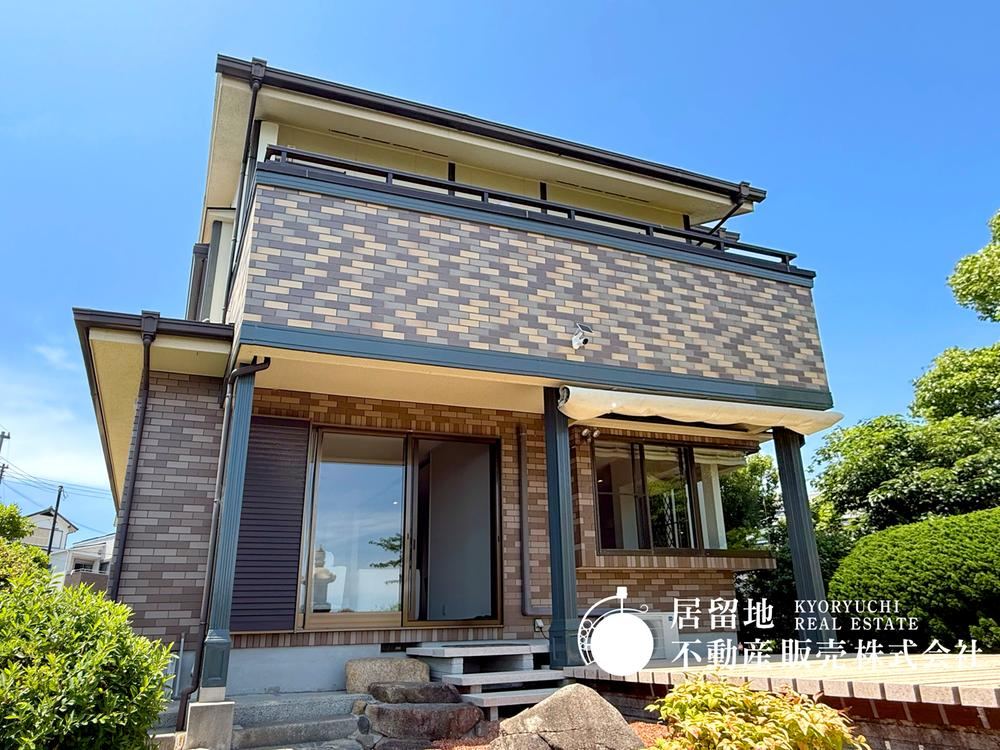 Stunning 3LDK Home with Ocean View - Photo 1