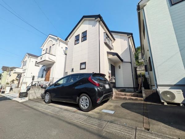 Quiet 3LDK House on Elevated Land in Hachioji - Photo 1