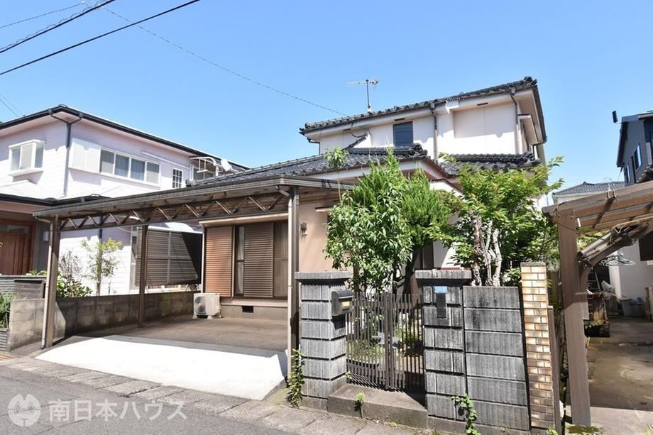 Spacious 5DK Detached House with Good Access to Nakayama Bypass - Photo 1