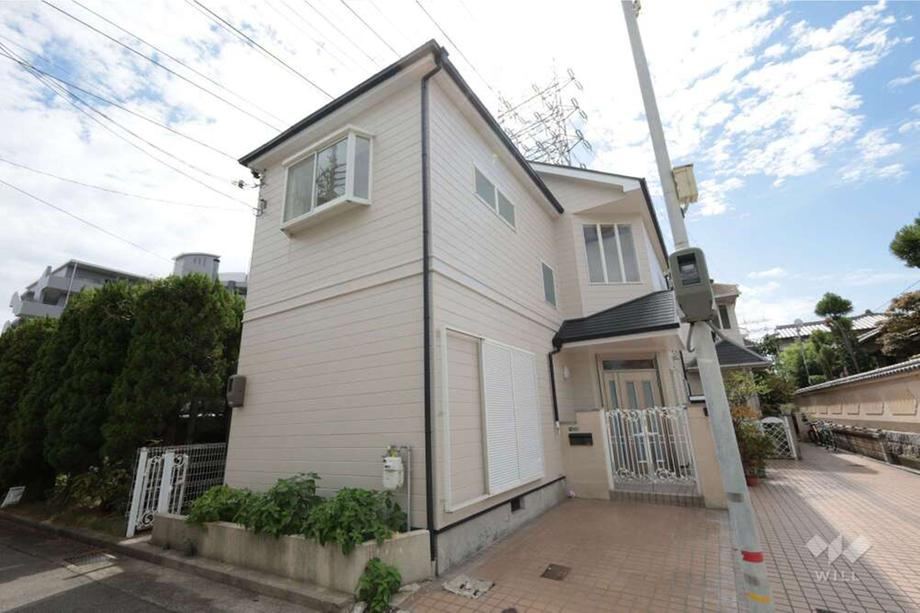 Renovated 4LDK House in Imazatocho - Photo 1