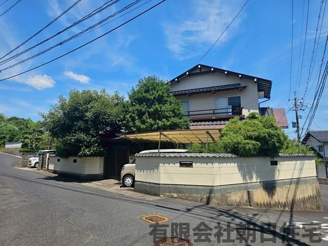 Spacious 7DK Detached House in Higashi-Tsuda - Photo 1