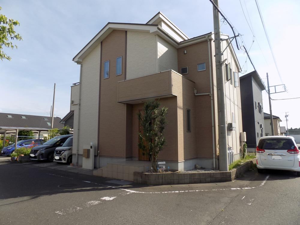 Modern 3LDK Home in Kamikata - Photo 1
