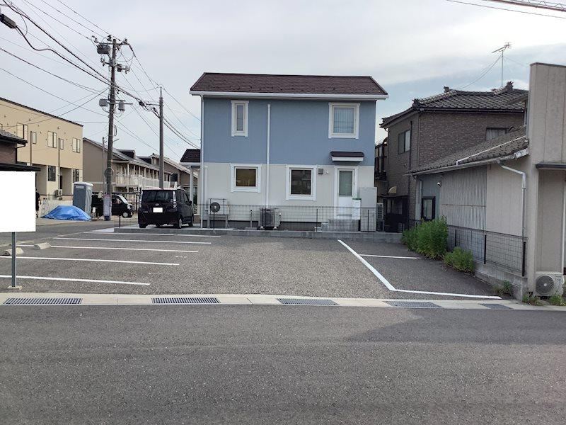 Corner Lot in Kobari-dai, Niigata - Photo 1