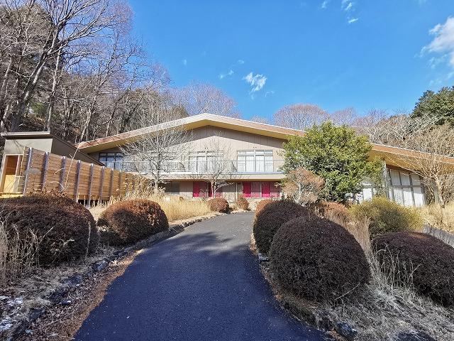 Former Resort Facility in Sengokuhara - Photo 1
