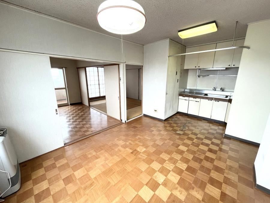 4LDK apartment in Higashi Ward, Niigata - Photo 1