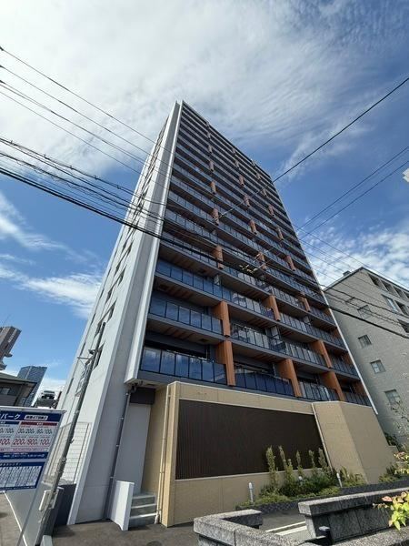 3LDK apartment in Minami Ward, Hiroshima - Photo 1