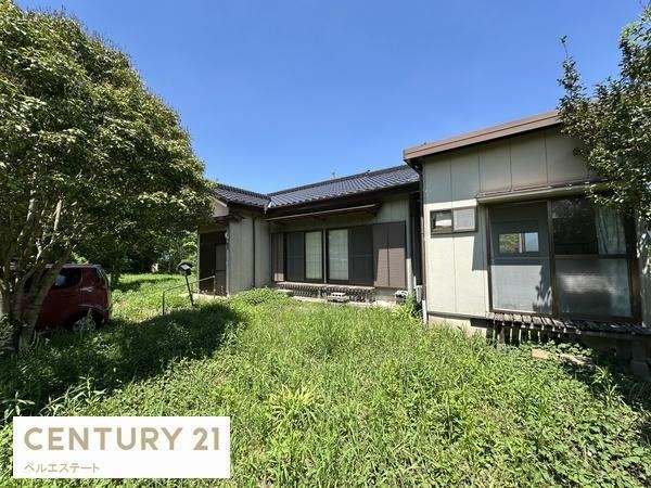 Spacious Single-Story Home Surrounded by Nature in Kisarazu - Photo 1