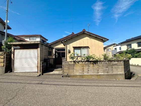 230 m² land in Kanazawa, Ishikawa - Photo 1