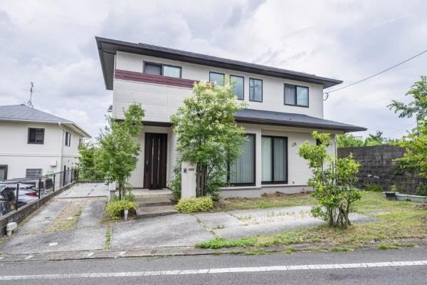Stylish 3LDK House in Midorigaoka - Photo 1