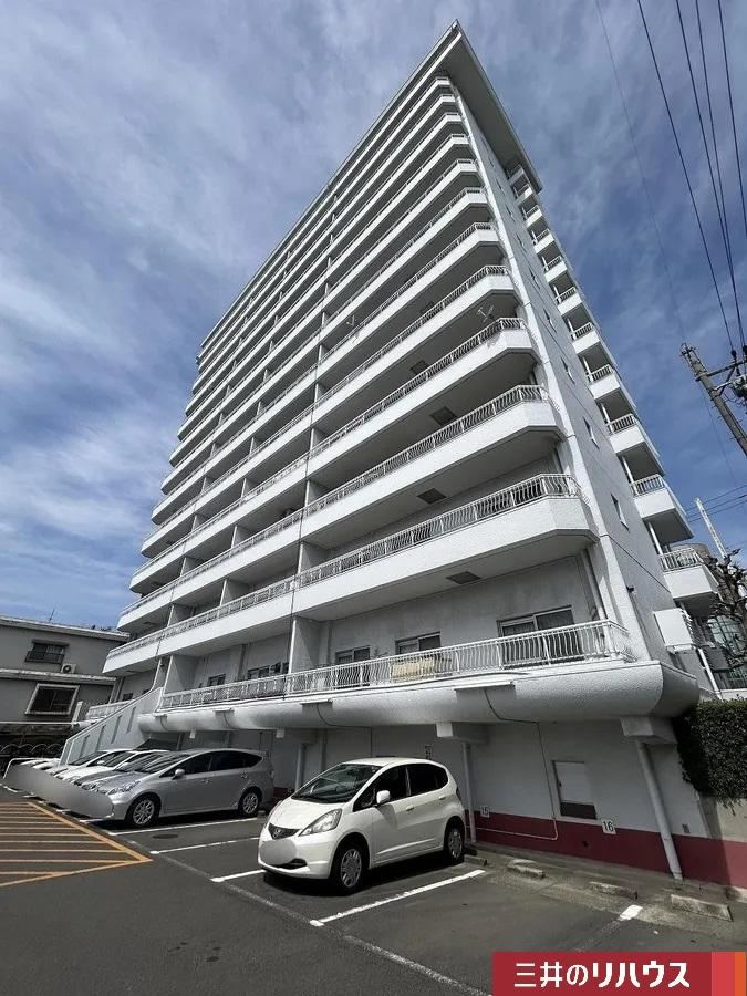 3LDK apartment in Mizuho Ward, Nagoya, Aichi - Photo 1