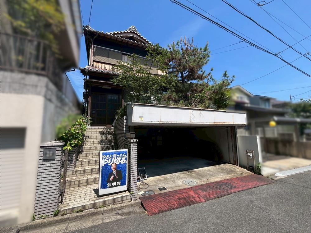 Spacious 7LDK All-Electric Home in Yawata - Photo 1