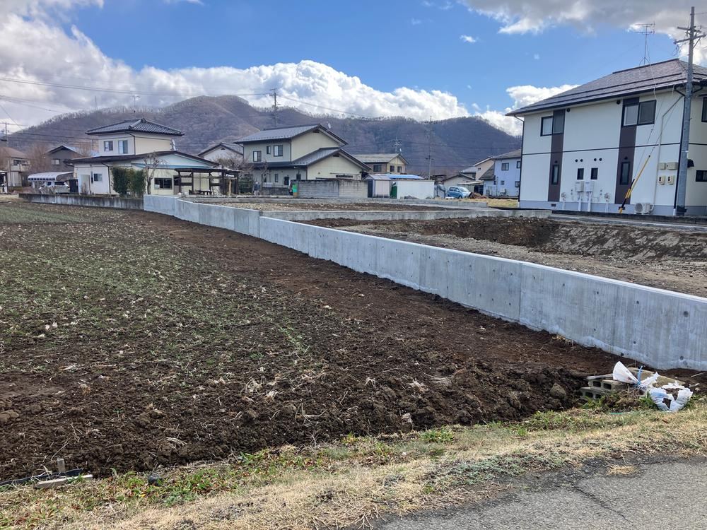 237 m² land in Chikuma, Nagano - Photo 1