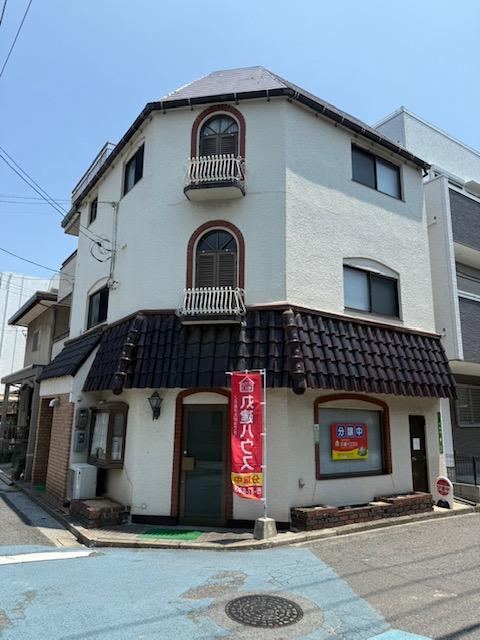 5LDK house in Minami Ward, Hiroshima - Photo 1