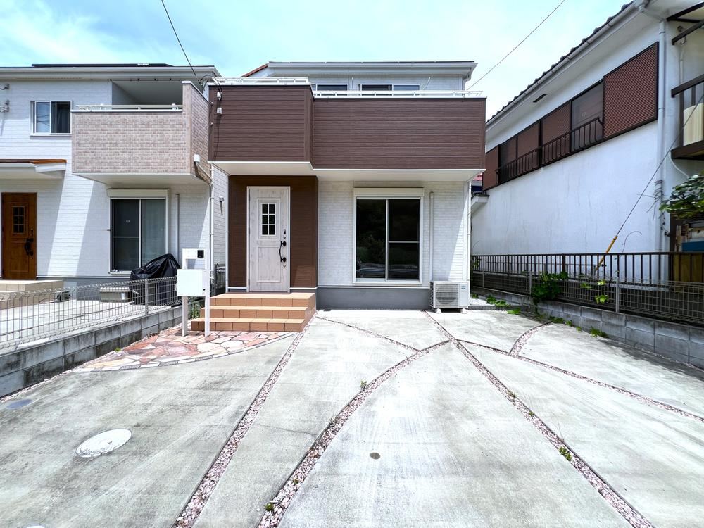 Renovated 4LDK Home in Hachioji - Photo 1