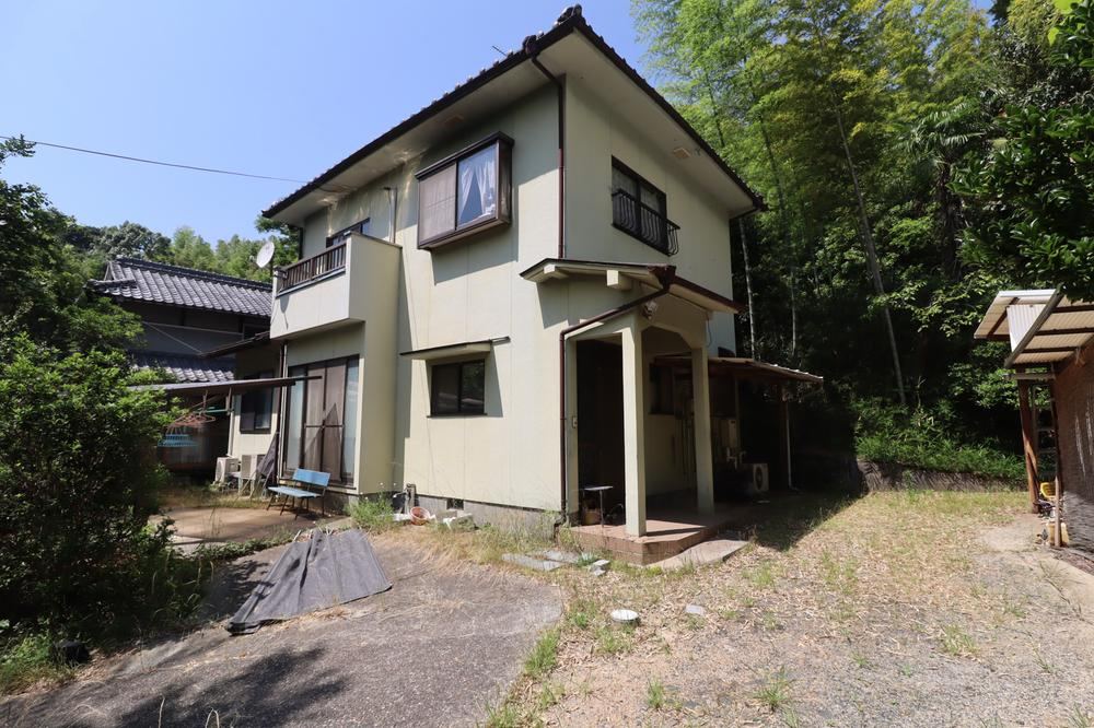 Spacious 12LDDKK House with Garden in Ushimado - Photo 1
