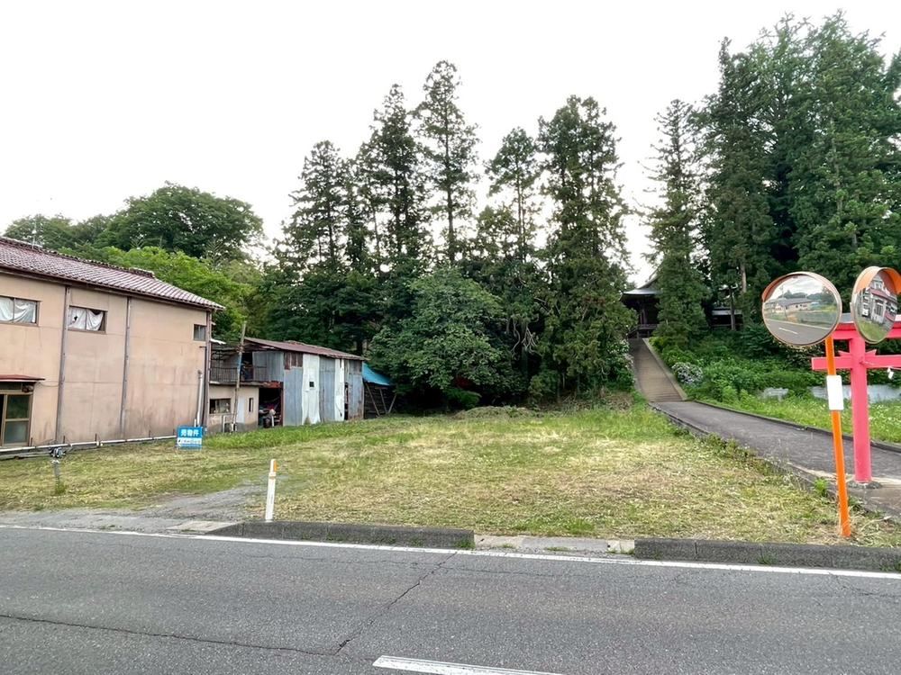 Ideal Land in Zao Town for Business or Storage - Photo 1