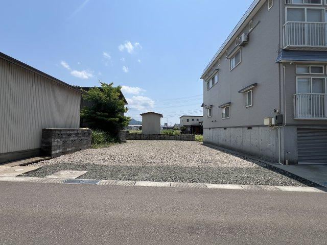 Convenient Land in Sanmaibashi 2, Yokote - Photo 1