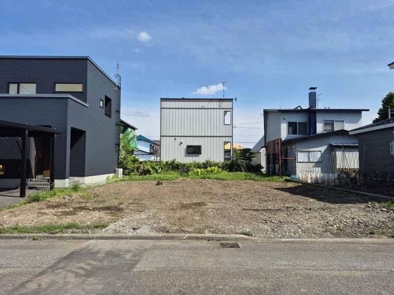 Vacant Land in Suehiro 2-4, Asahikawa - Photo 1