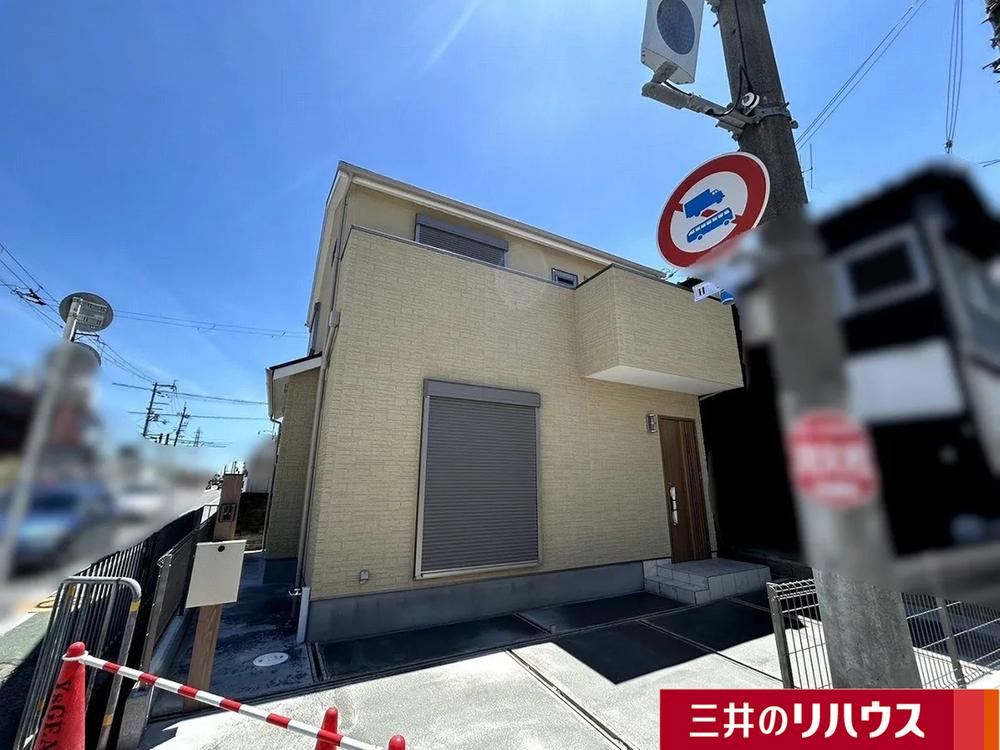 Charming 3LDK House in Yanagawa-cho, Takatsuki - Photo 1