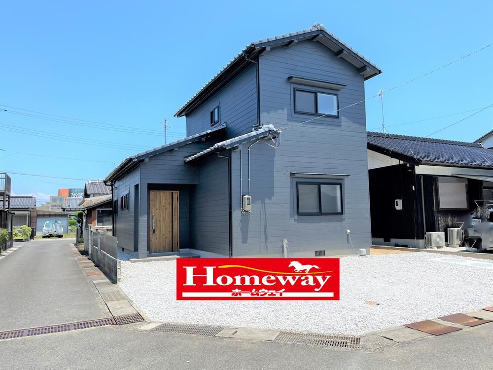 Renovated 3LDK House Near Supermarket in Sanyo-Onoda - Photo 1