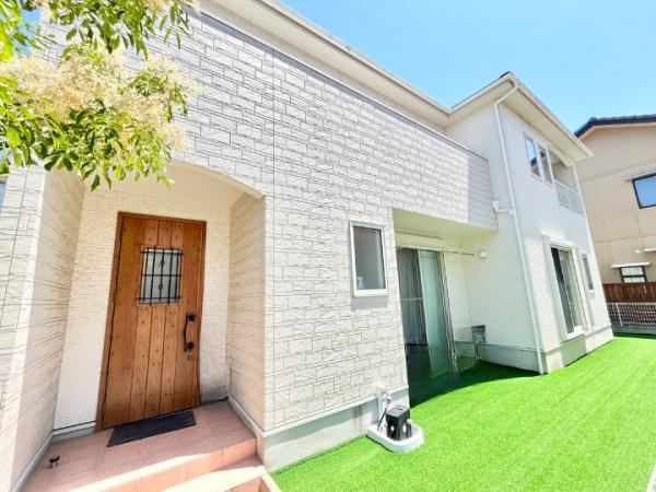 Modern 3LDK Home Built in 2015 near Fukuma Station - Photo 1